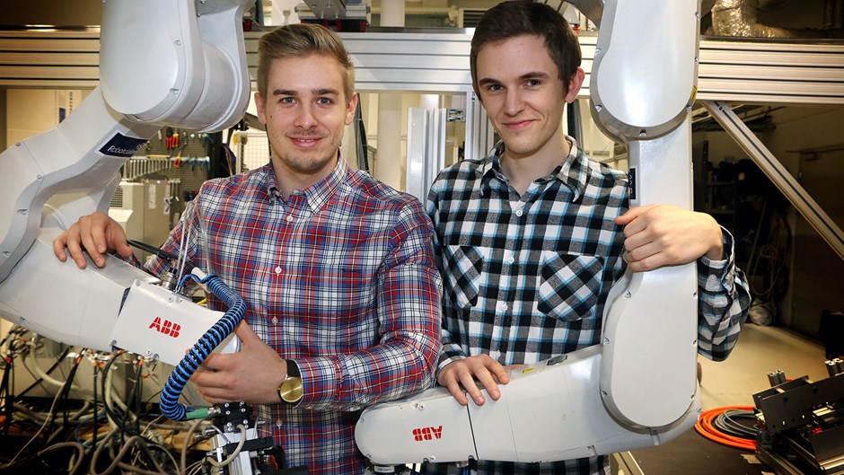 Opiskelijat ovat kehittäneet robotin toiminnallisuuksia