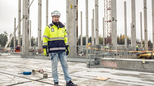 Kainuun uusi sairaalahanke ja vastaava työnjohtaja Jukka Lintunen
