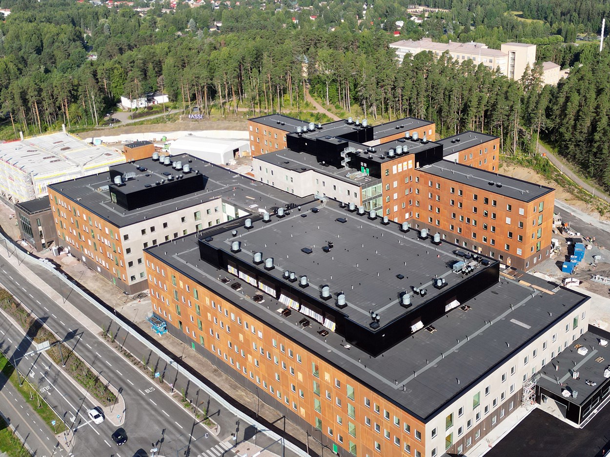 Ahveniston sairaalan työmaa ylhäältäpäin