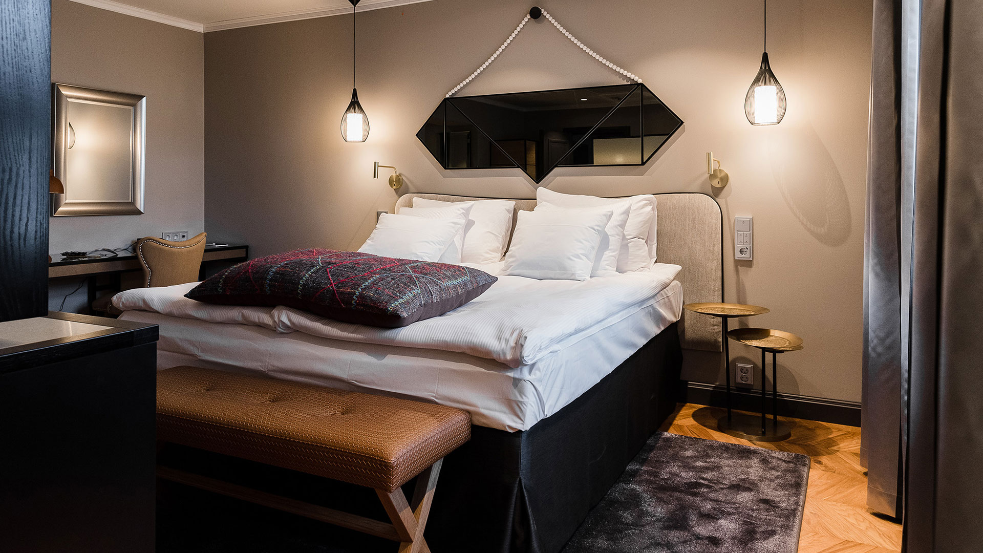 Uudistuksen myötä hotelliin tuli yhdeksän uutta huonetta ja kokonaismäärä on nyt 140 huonetta.