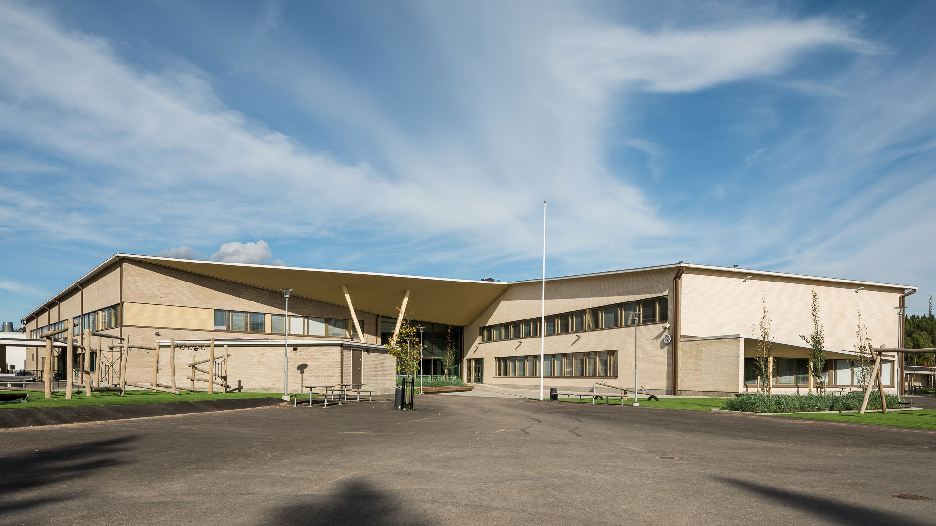 Launeen monitoimitalo Lähteen tilat valmistuivat keväällä 2020.