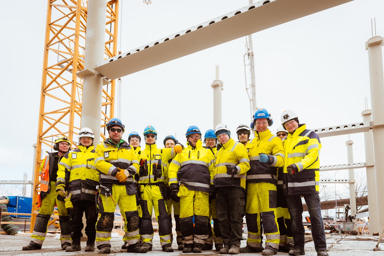 Skanskan-tyontekijoita-K6-tyomaa-Luotettava kumppani