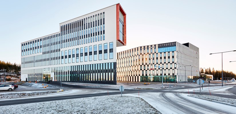 Aviabulevardi II sijaitsee Vantaan Aviapoliksessa ja on täyteen vuokrattu. Aviabulevardi II sijaitsee Vantaan Aviapoliksessa ja on täyteen vuokrattu.